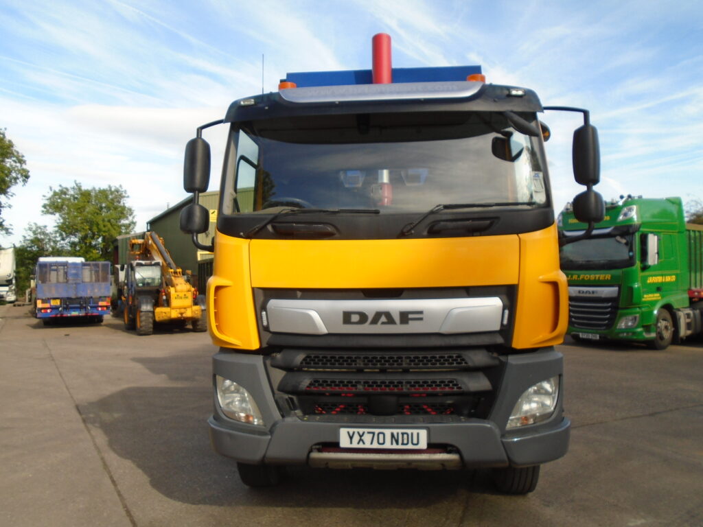 Used 2020 (70) DAF CF410 8X4 TIPPER for sale - photo 13