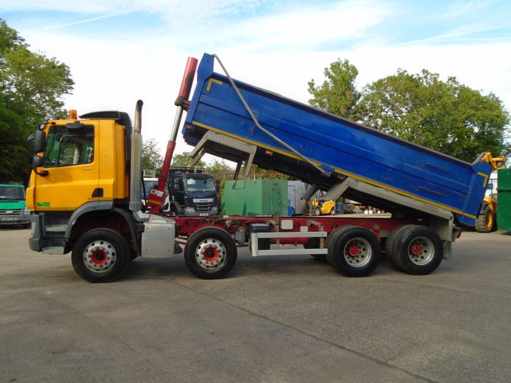 Used 2020 (70) DAF CF410 8X4 TIPPER for sale - photo 11