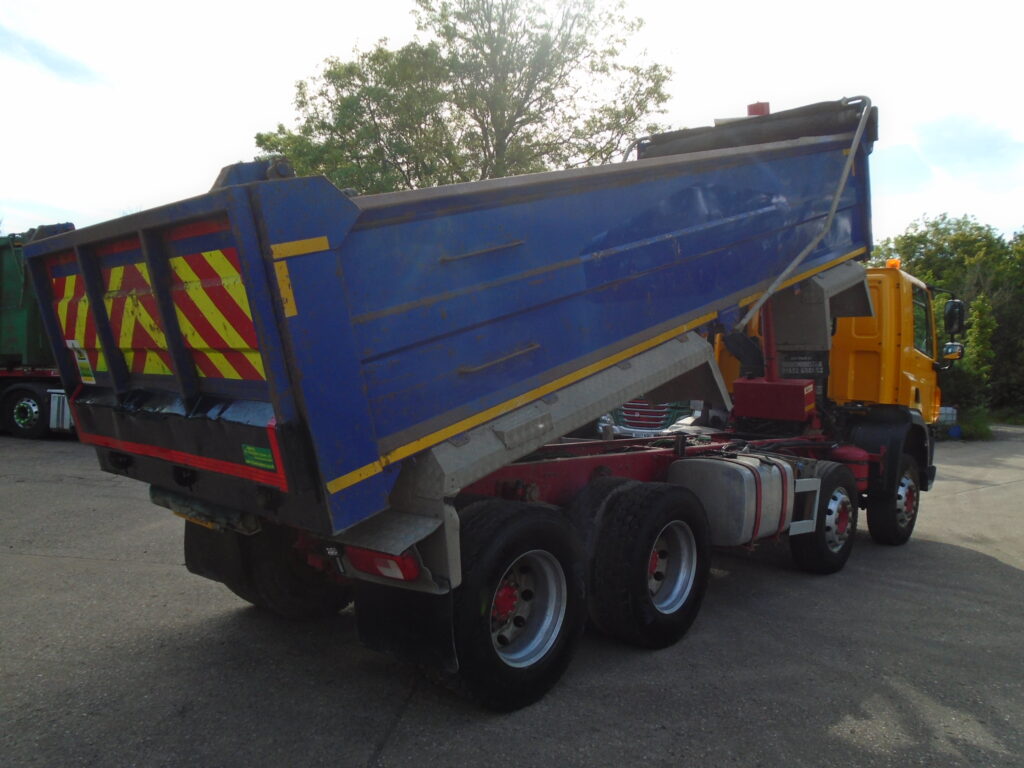 Used 2020 (70) DAF CF410 8X4 TIPPER for sale - photo 9