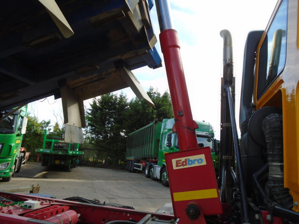 Used 2020 (70) DAF CF410 8X4 TIPPER for sale - photo 7